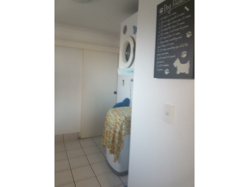 Unit 2/121 park street, Park Avenue QLD 4701