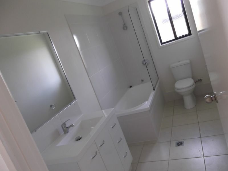 17 Marc Crescent, Gracemere QLD 4702