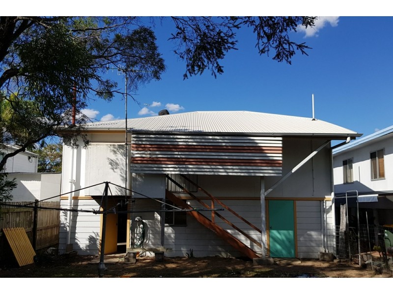 33 New Exhibition Road, Wandal QLD 4700