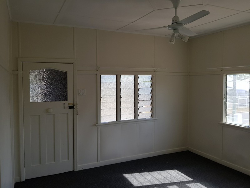 6 Princess St, Berserker QLD 4701