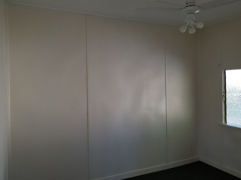 6 Princess St, Berserker QLD 4701