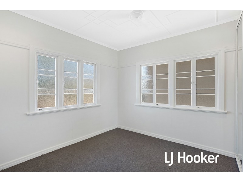 42 Lucas Street, Berserker QLD 4701