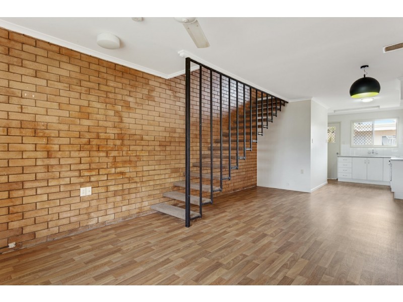 227 Flowers Avenue, Frenchville QLD 4701