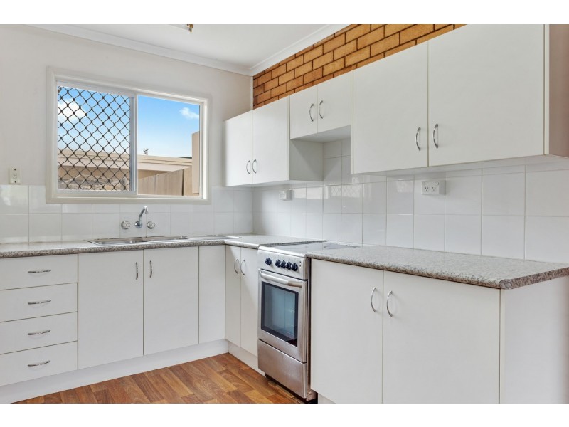 227 Flowers Avenue, Frenchville QLD 4701