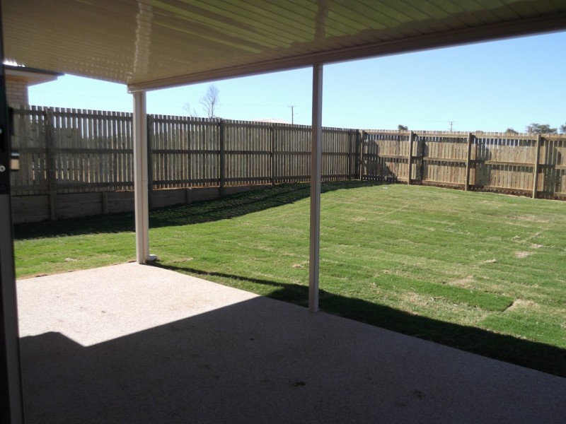 7 Justin Street, Gracemere QLD 4702