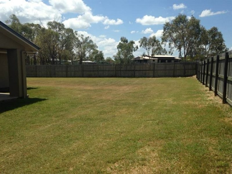 23 Maree Crescent, Gracemere QLD 4702