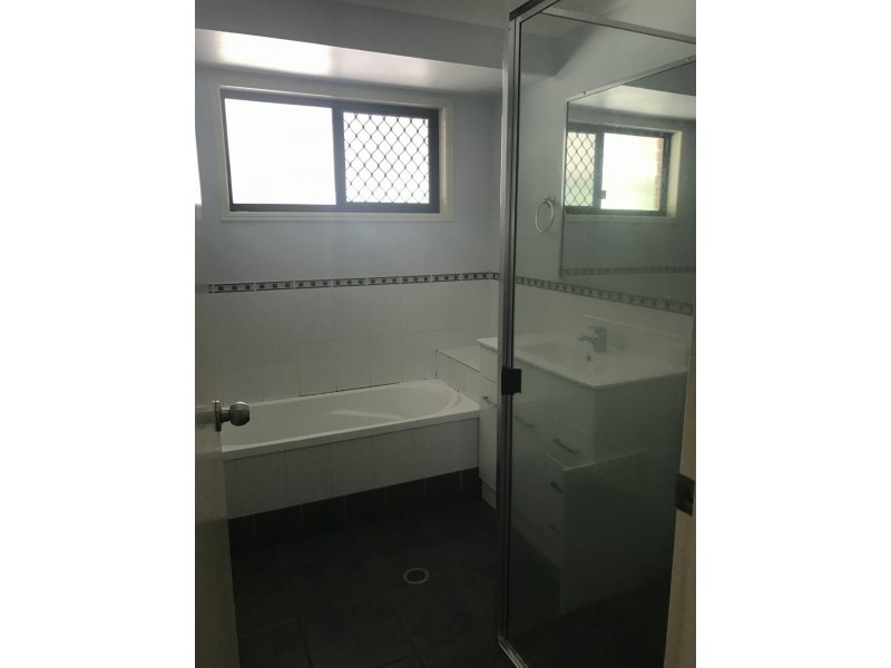 439 Lakes Creek Road, Lakes Creek QLD 4701