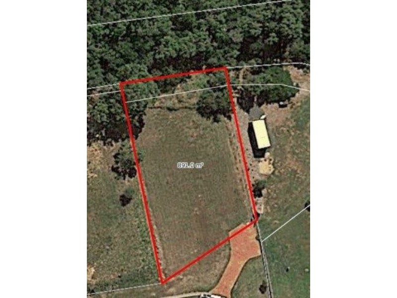 20 White Haven Ct, Emu Park QLD 4710