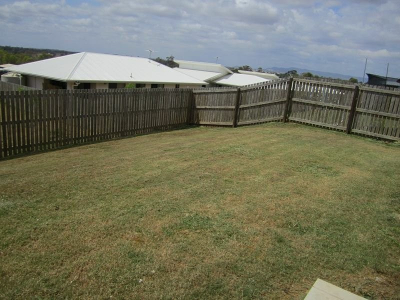 10 Angela Court, Gracemere QLD 4702