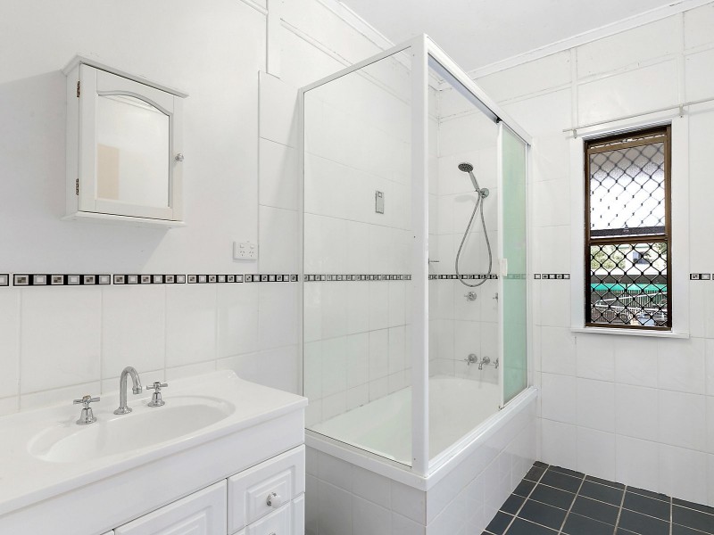139 Edington Street, Berserker QLD 4701