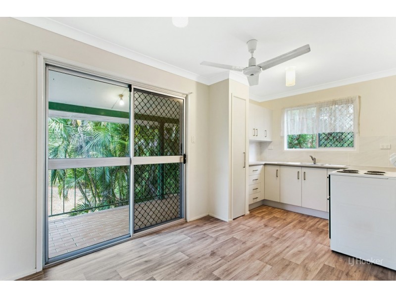 230 Elphinstone Street, Berserker QLD 4701