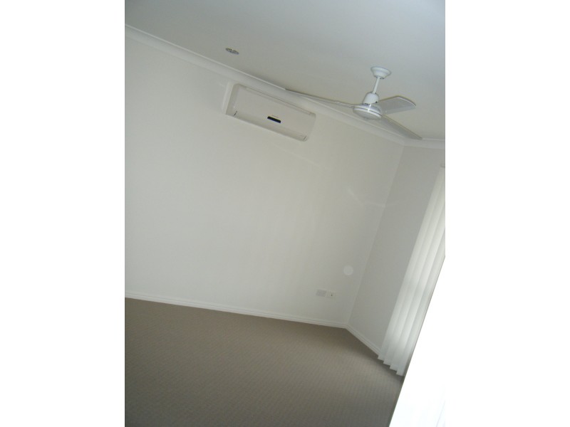 30 Lucas Street, Gracemere QLD 4702