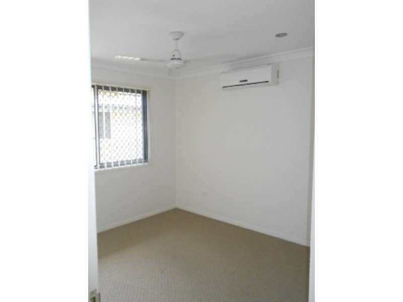 30 Lucas Street, Gracemere QLD 4702
