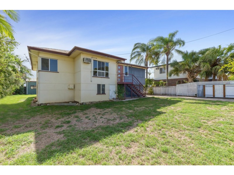 103 Haynes Street, Park Avenue QLD 4701