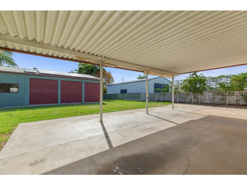 103 Haynes Street, Park Avenue QLD 4701