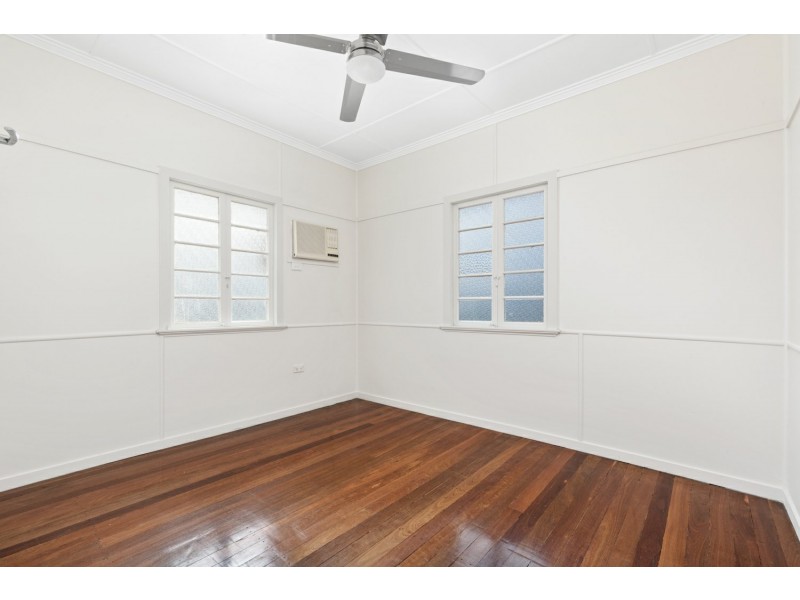 103 Haynes Street, Park Avenue QLD 4701