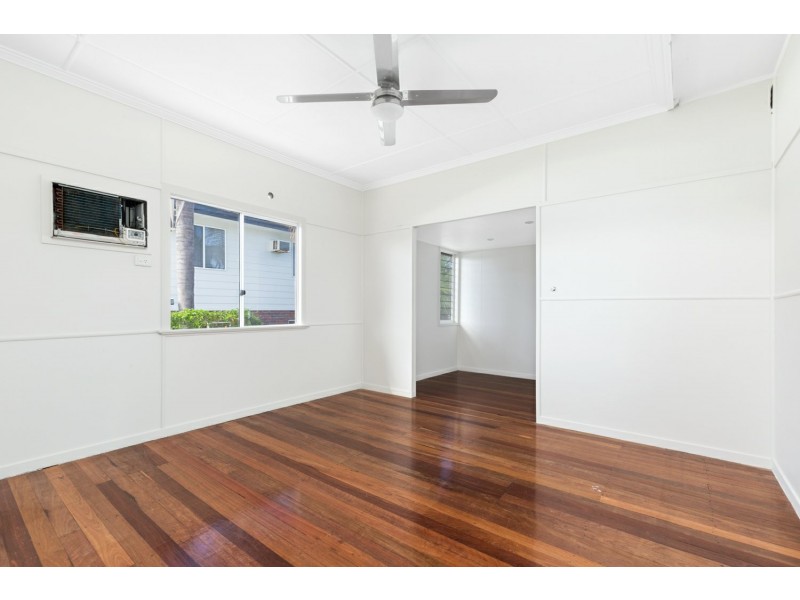 103 Haynes Street, Park Avenue QLD 4701