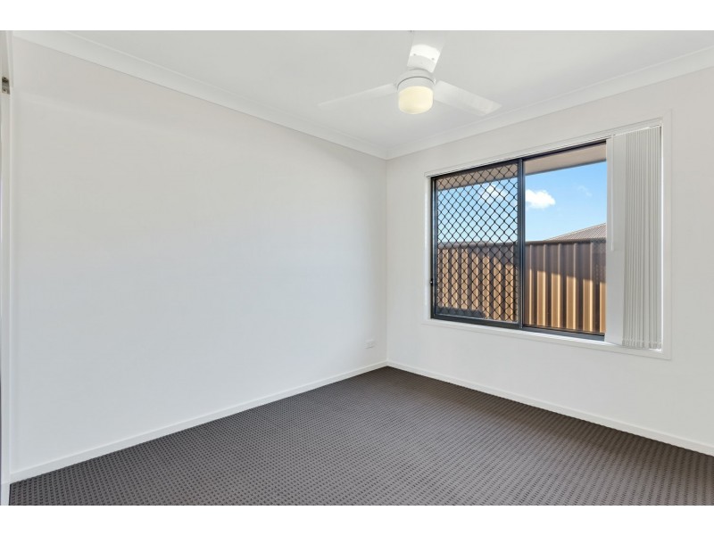 3 Champion Ct, Gracemere QLD 4702