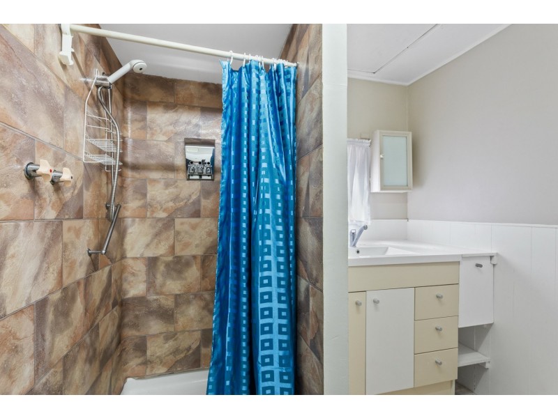 7 Joyce Street, Walterhall QLD 4714