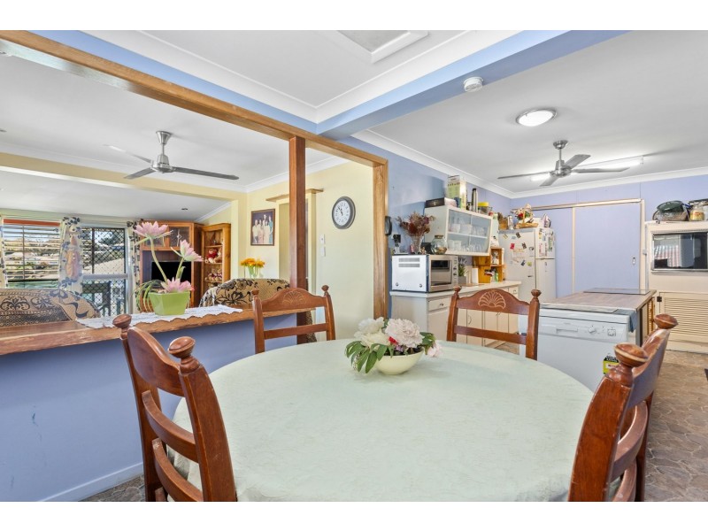 4 River Street, Mount Morgan QLD 4714