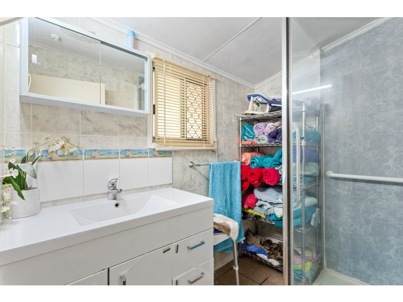 4 River Street, Mount Morgan QLD 4714