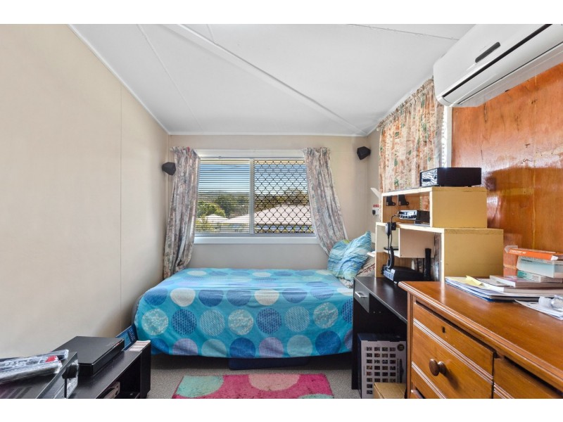 4 River Street, Mount Morgan QLD 4714