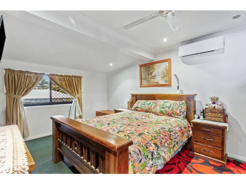 4 River Street, Mount Morgan QLD 4714