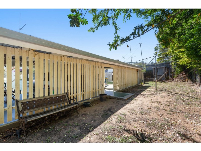 4 River Street, Mount Morgan QLD 4714