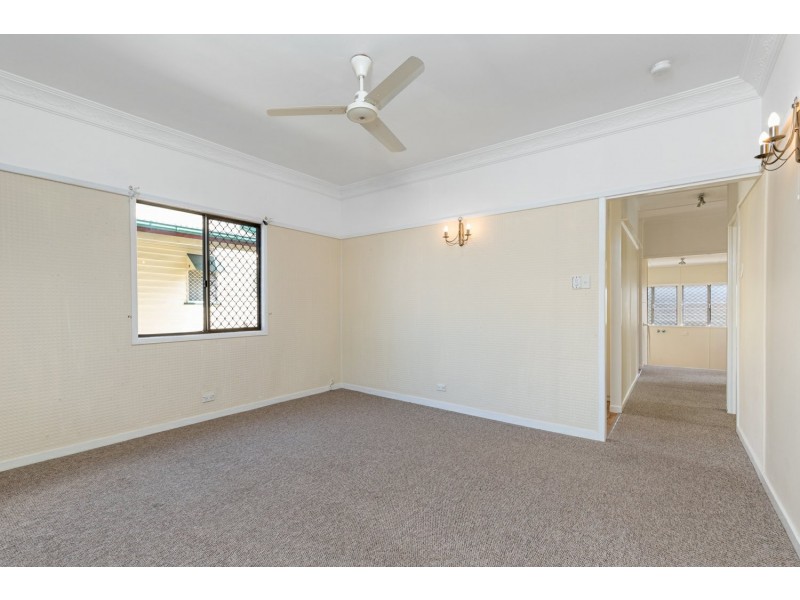 406 Campbell Street, Depot Hill QLD 4700