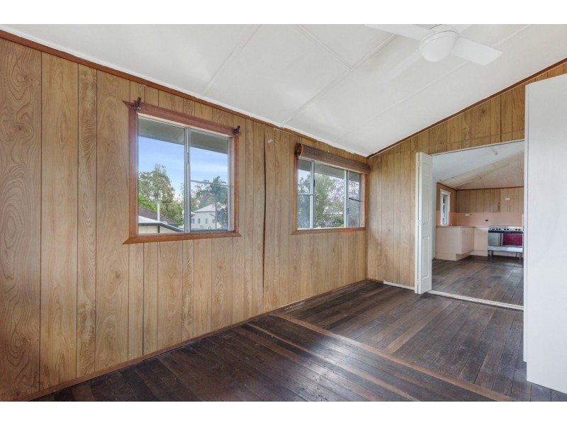 7 Werner Street, Park Avenue QLD 4701