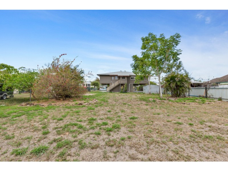 7 Werner Street, Park Avenue QLD 4701