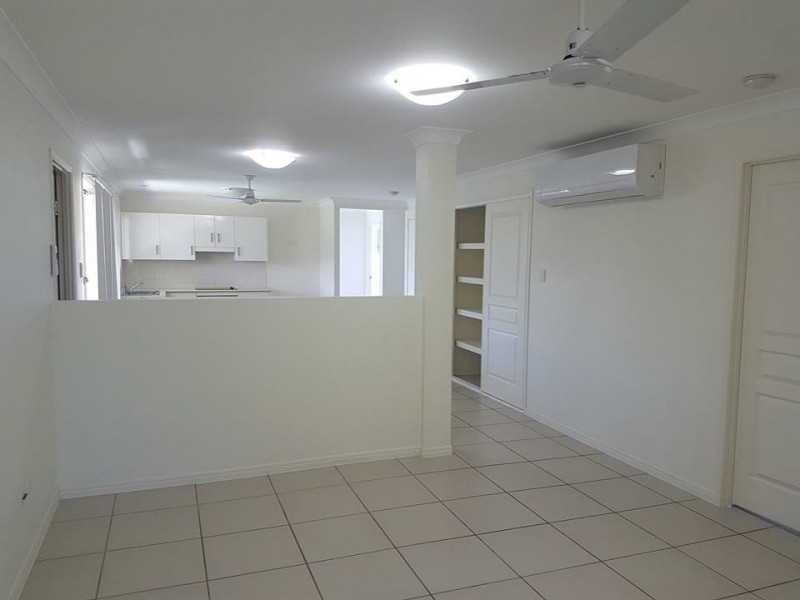 8 Fillwood Court, Gracemere QLD 4702