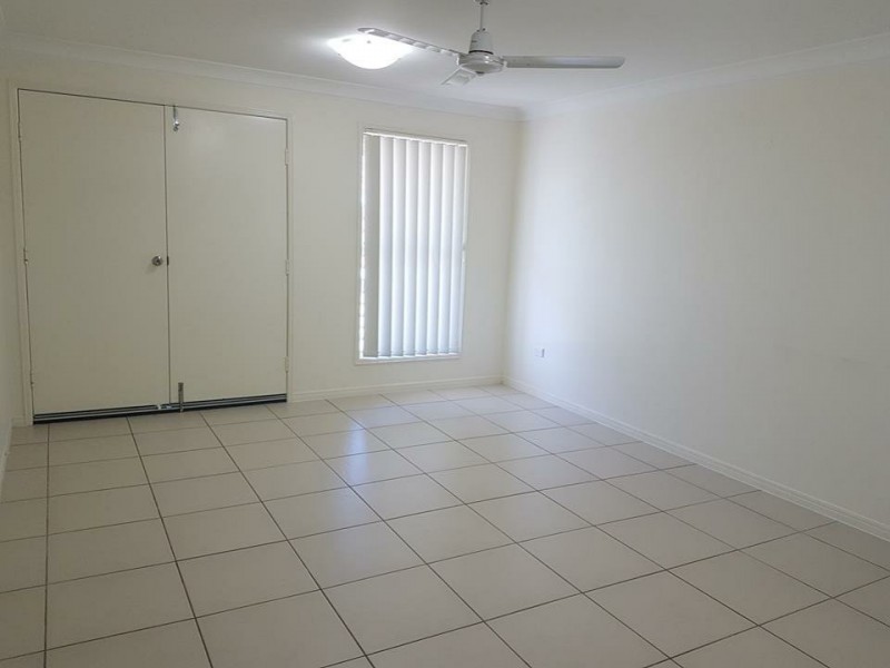 8 Fillwood Court, Gracemere QLD 4702