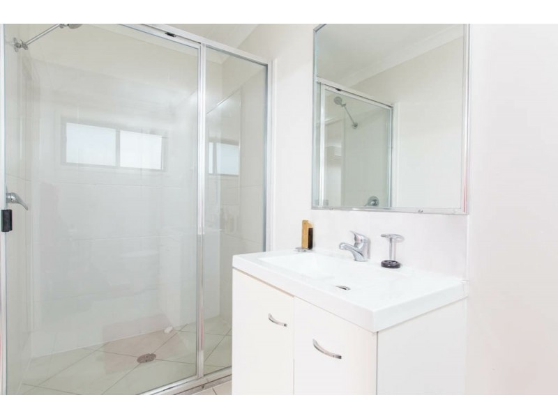 5 Amy Street, Gracemere QLD 4702