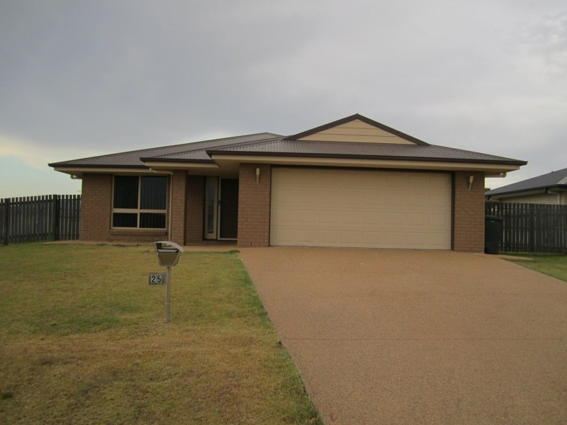 25 Joseph Street, Gracemere QLD 4702