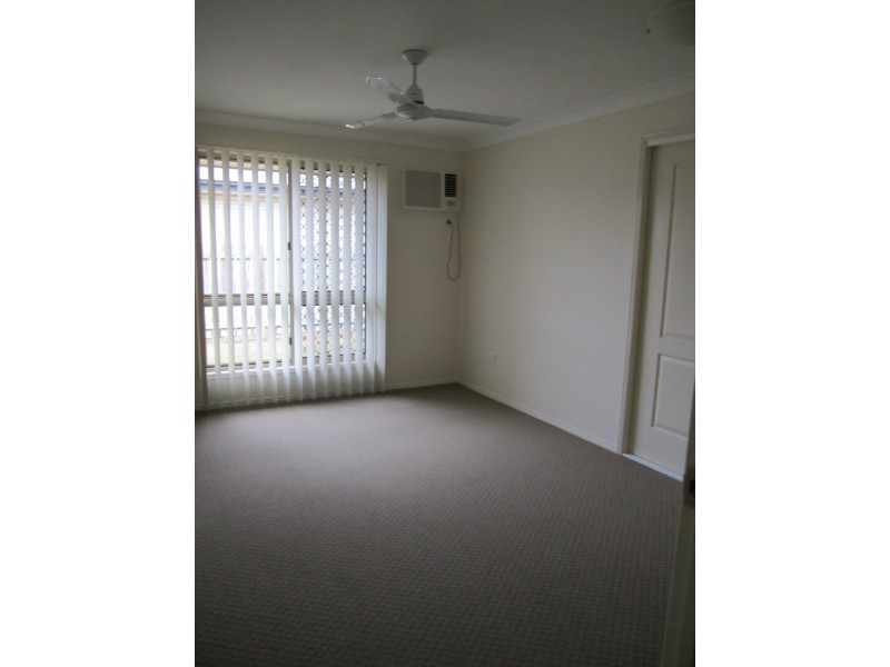 25 Joseph Street, Gracemere QLD 4702