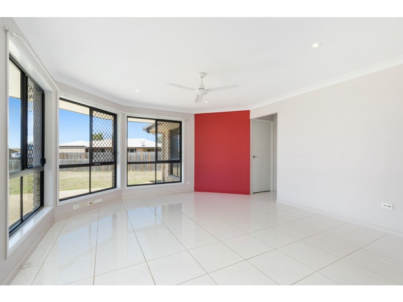 28 Riley Drive, Gracemere QLD 4702