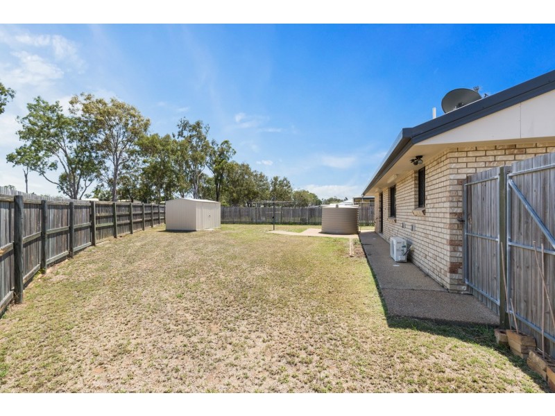 28 Riley Drive, Gracemere QLD 4702