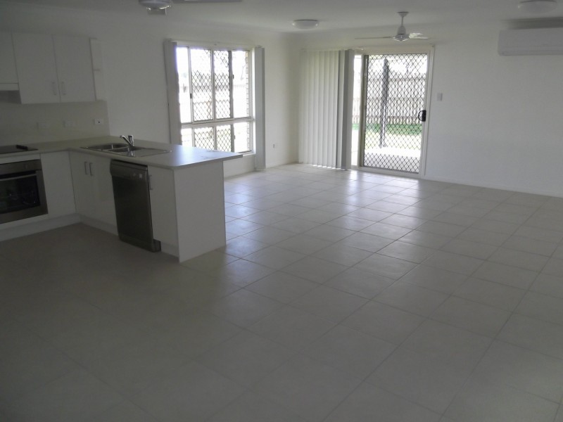 2 Perkins Court, Gracemere QLD 4702