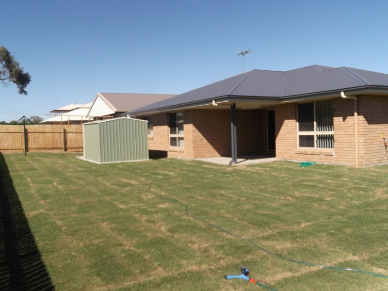 13 Jane Crescent, Gracemere QLD 4702