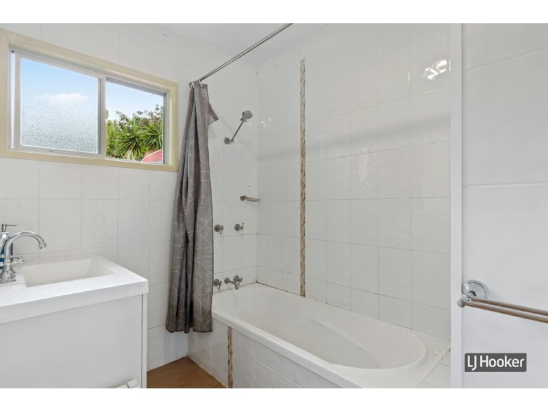 331 Lawrence Avenue, Frenchville QLD 4701