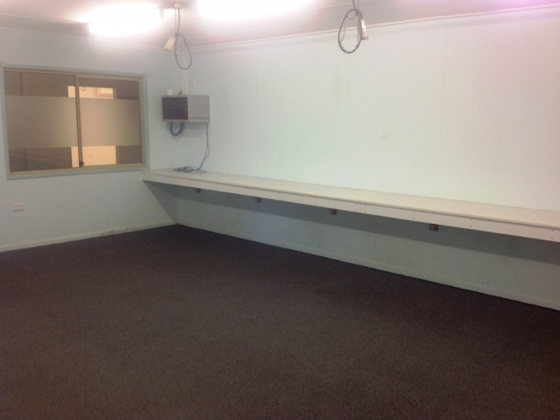 Unit 2/231 Musgrave Street, Berserker QLD 4701