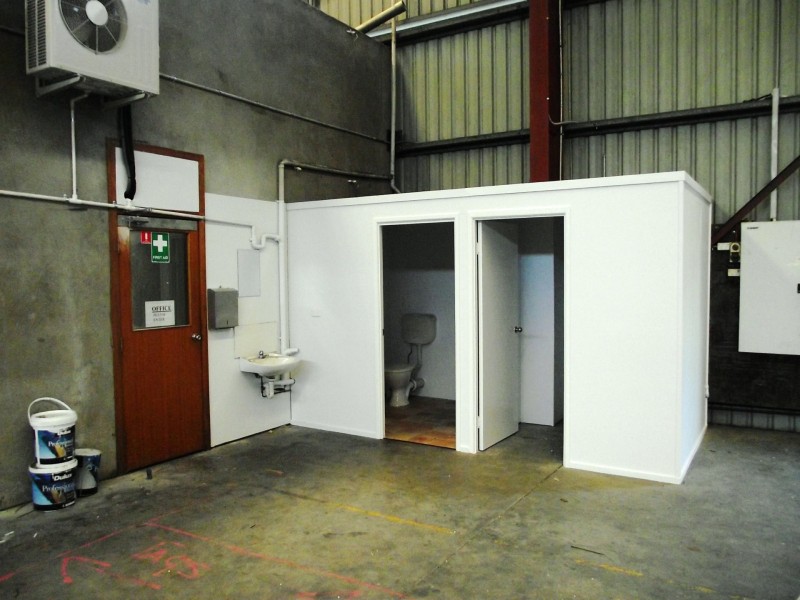 22 Power Street, Kawana QLD 4701