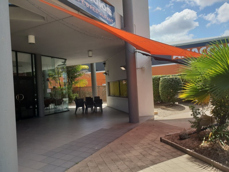 Unit 2/1 Aquatic Place, Park Avenue QLD 4701