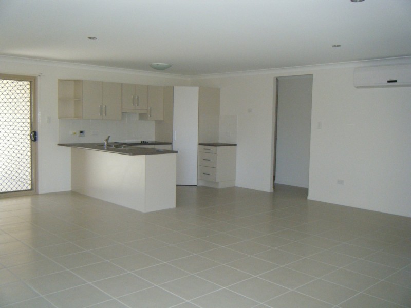 25 Audrey Drive, Gracemere QLD 4702