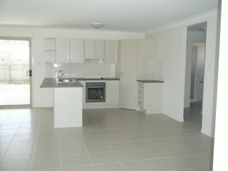 25 Audrey Drive, Gracemere QLD 4702