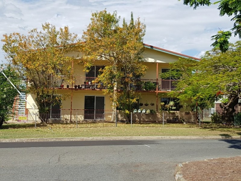 419 Campbell Street, Depot Hill QLD 4700