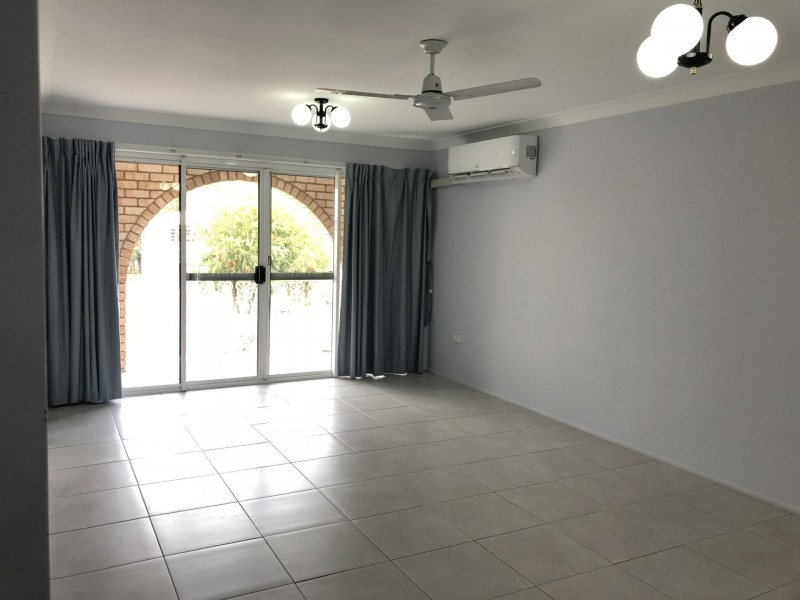 Unit 4/37 Armstrong Street, Berserker QLD 4701