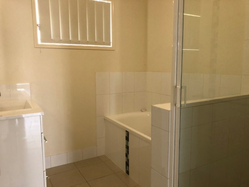 183 Lucas Street, Gracemere QLD 4702