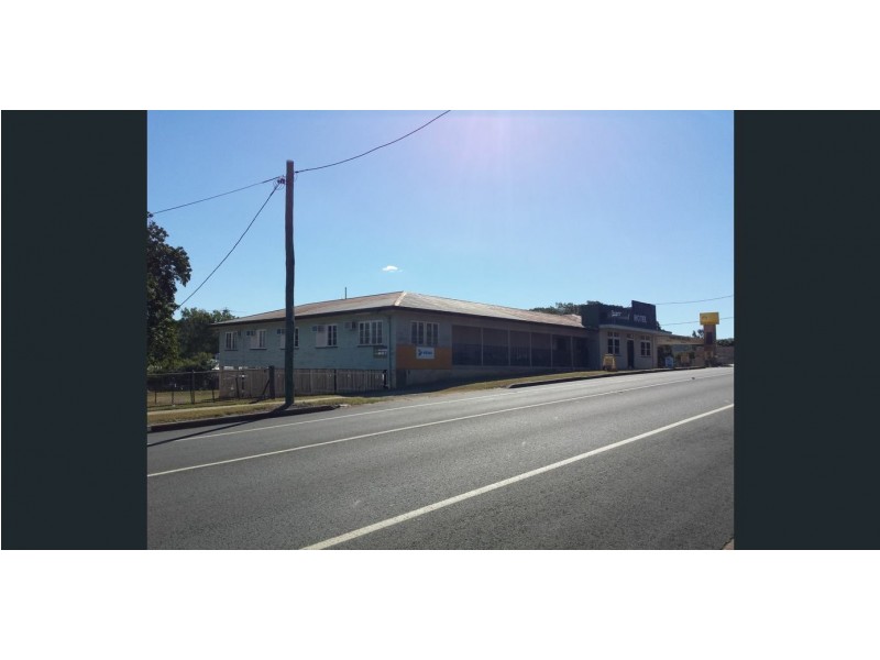 Railway Hotel/90 James Street, Mount Morgan QLD 4714
